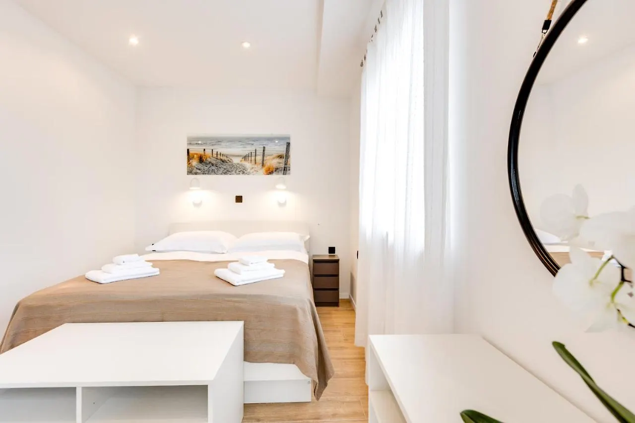 Aria Sea View Apartment مالينسكا كرواتيا
